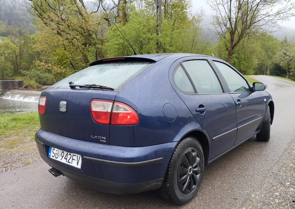 Seat Leon cena 5299 przebieg: 320000, rok produkcji 2000 z Biała małe 56